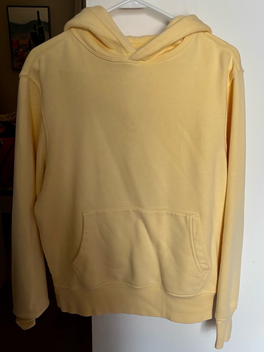 Old Navy Men's Pale Yellow Crewneck Hoodie